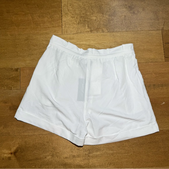 (NWT) Lauren James White Ruffle Top Shorts Women’s Size Large - Picture 2 of 4